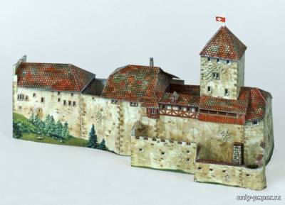 Модель замка Хоэнклинген из бумаги/картона